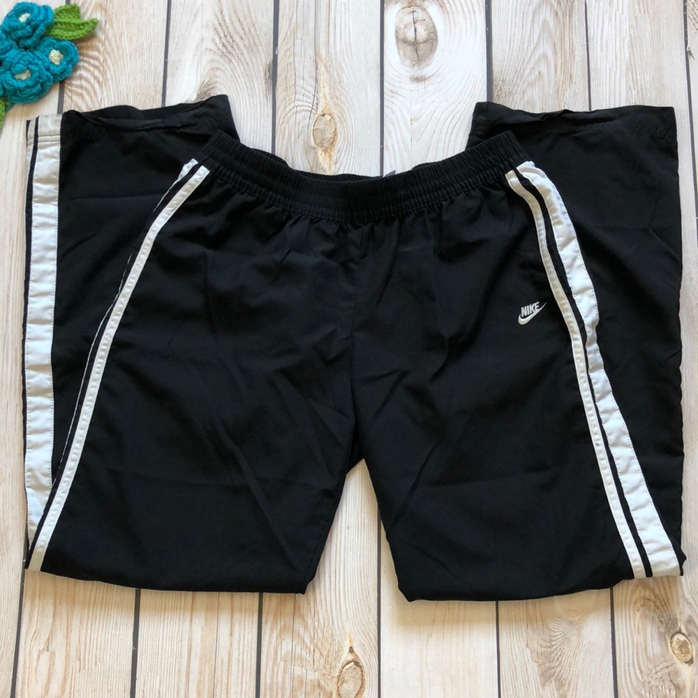 Nike women’s athletic track pants